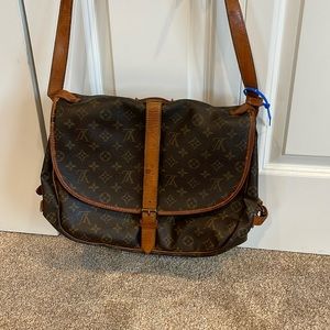 Louis Vuitton briefcase/bag